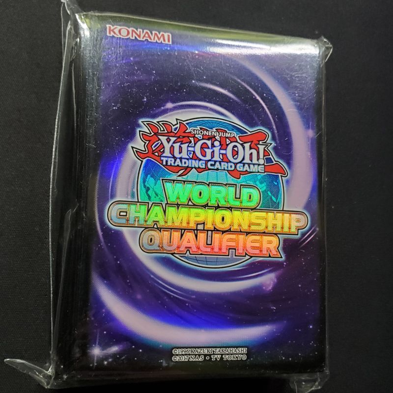 【未開封品】WCQ 2018 スリーブ メタリックパープル 紫 100枚入